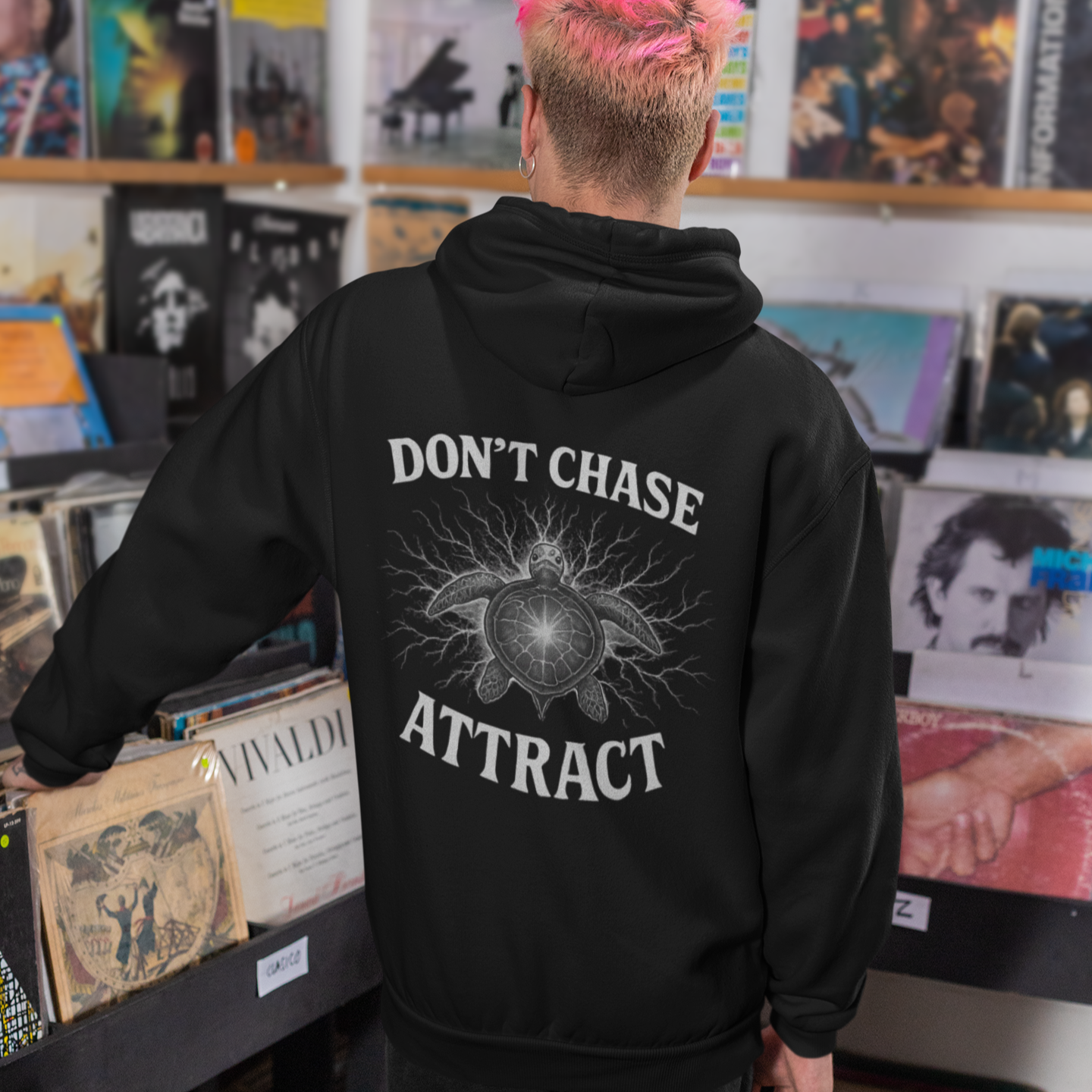 🐢DON'T CHASE - ATTRACT - Unisex Hoodie